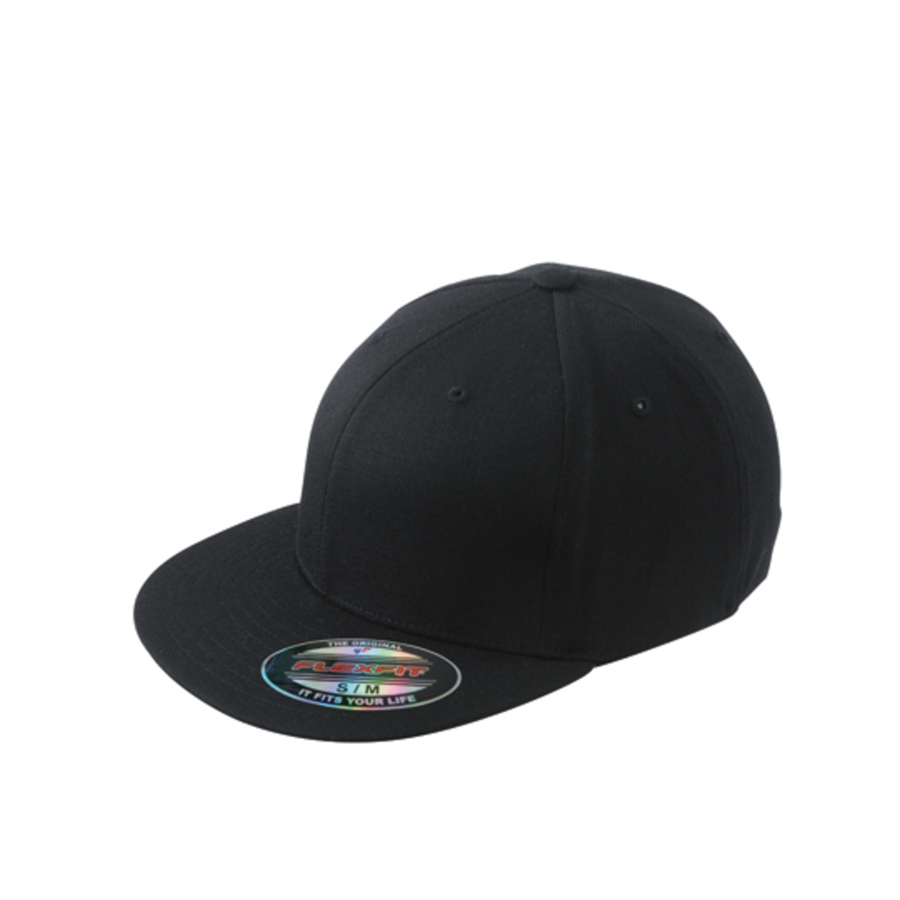 black flat peak cap