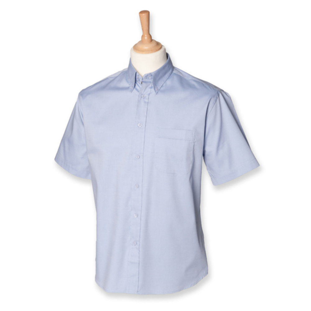 Men`s Short Sleeved Pinpoint Oxford Shirt