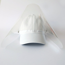 Atlantis Action Cap mit Visier das per Druckknopf befestigt wird Modell: Josef II weiß