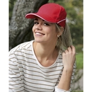 Gorra de rayas blancas