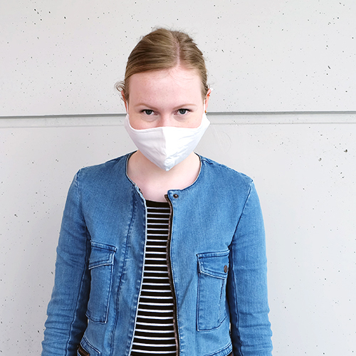 La máscara de tela para adolescentes (10 - 16 años) hecha de algodón se puede usar varias veces - modelo: blanco joven, sin imprimir