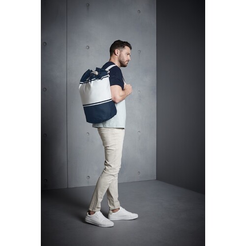 Canvas duffle