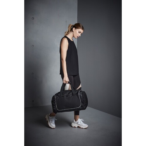 Quadra Teamwear Locker Bag (Black, Fuchsia, 47 x 30 x 27 cm)