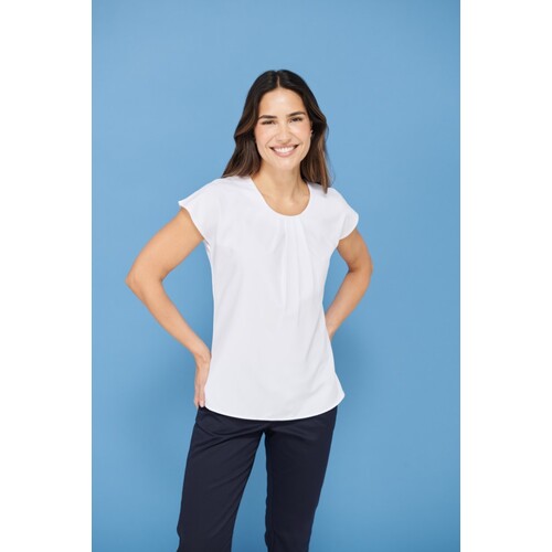 Henbury Ladies´ Pleat Front Short Sleeve Blouse (White, 3XL)