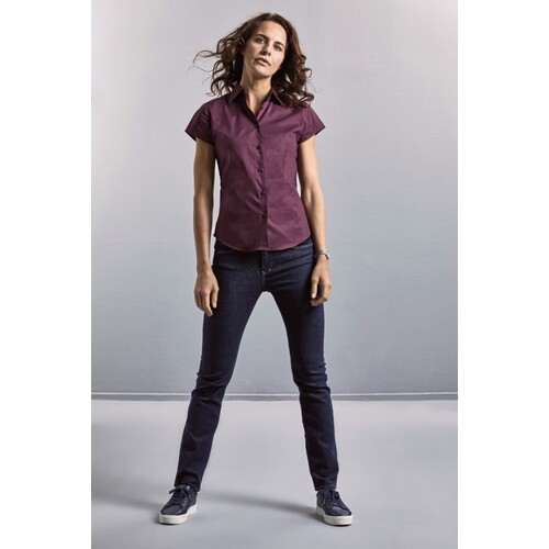 Russell Collection Ladies´ Short Sleeve Fitted Stretch Shirt (Black, XS)