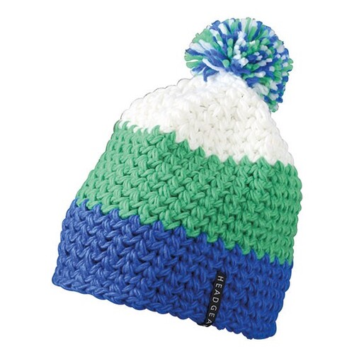 Casquette crochetée avec pompon